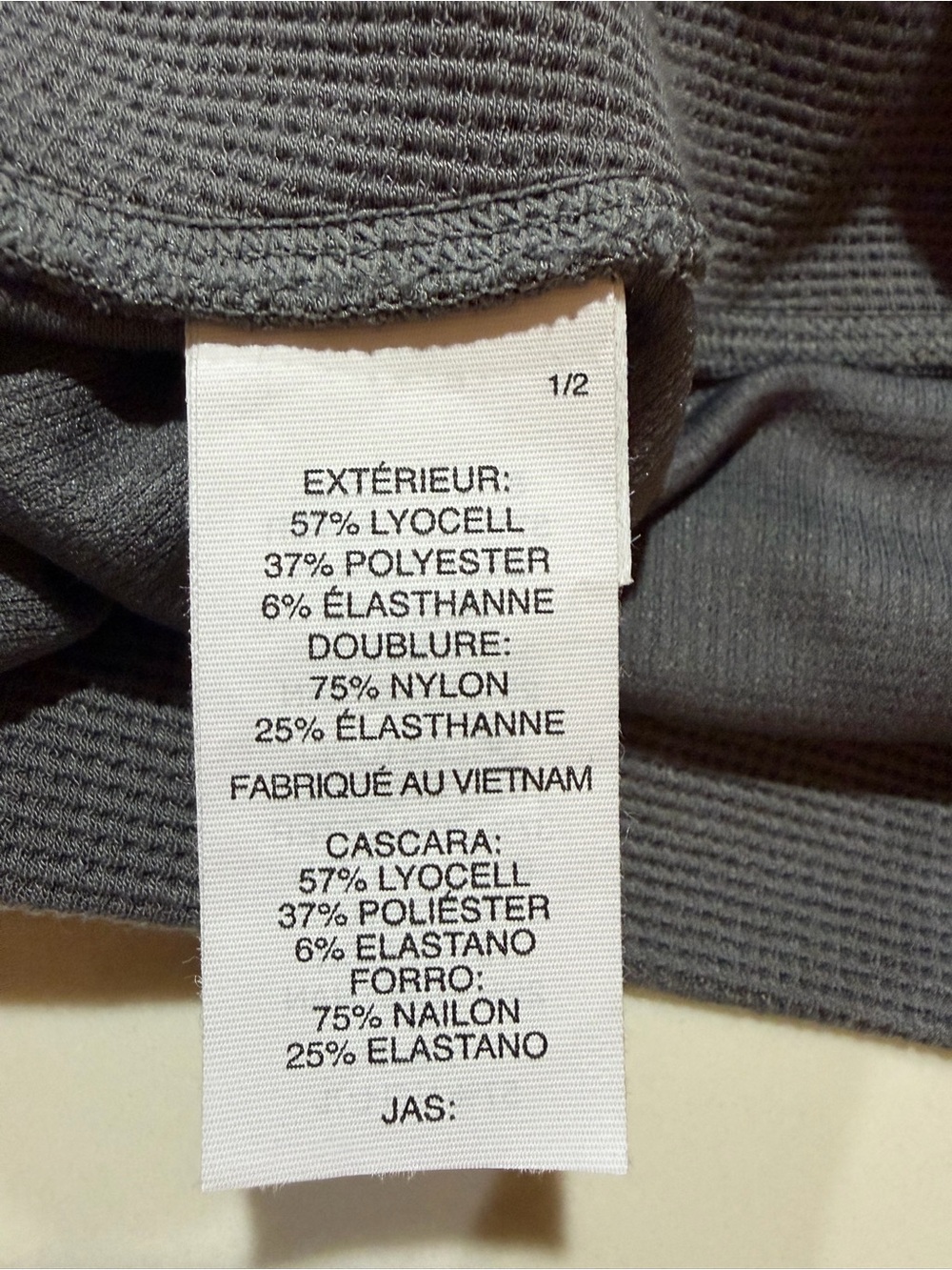 Vuori Women's Gray Textured Leggings - Picture 2 of 5